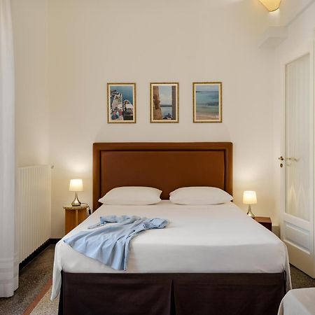 غالّيبولي Palazzo De Tomasi B&B المظهر الخارجي الصورة