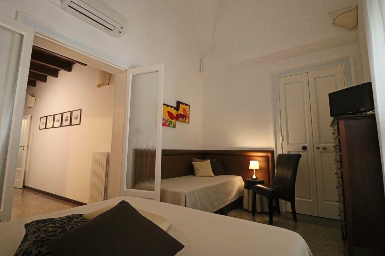 غالّيبولي Palazzo De Tomasi B&B المظهر الخارجي الصورة